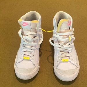 Nike High-Top Sneakers with Pink and Yellow Accents